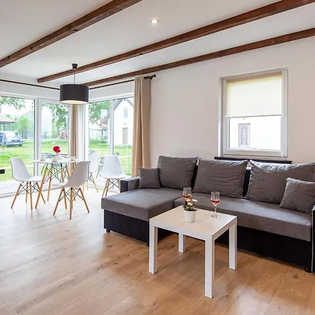 Dom wakacyjny In L Dzin Near Dutch Windmill *