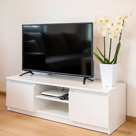 Dom wakacyjny In L Dzin Near Dutch Windmill Ledzin